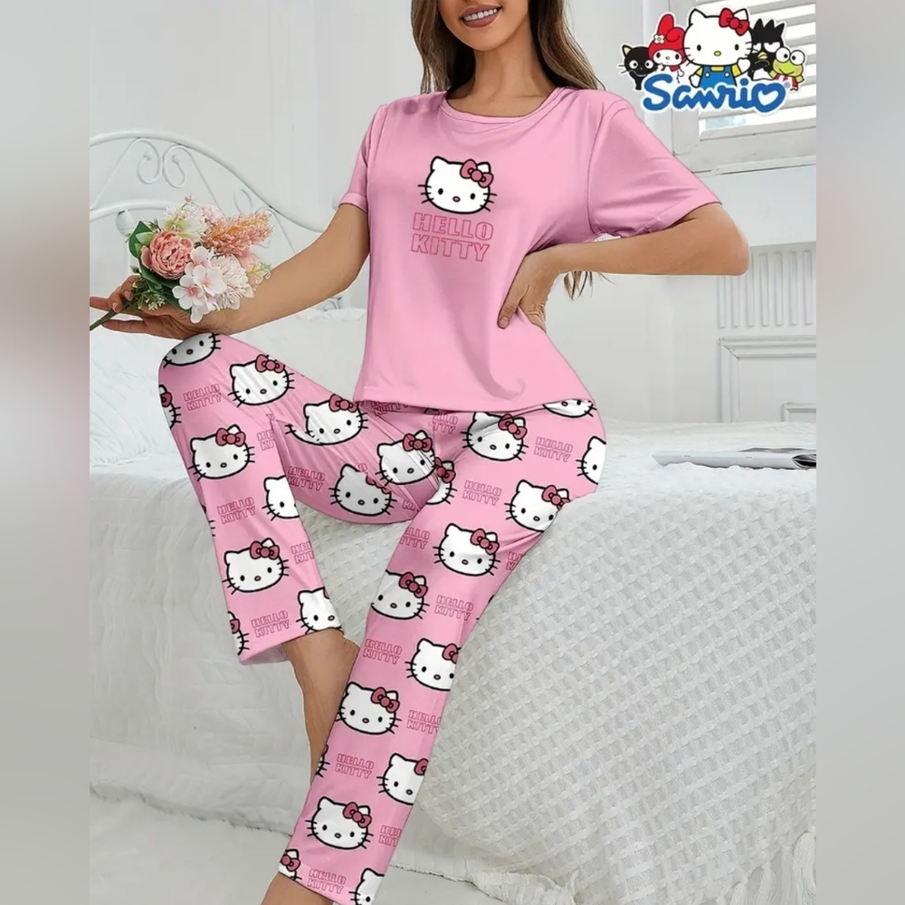 Hello Kitty Pajama Set L